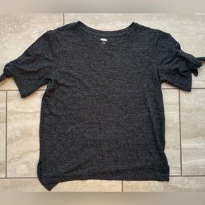 Old Navy Short Sleeve Shirt Size L 10/12, Color Gray, Cut Out Peek A Boo Sleeve
